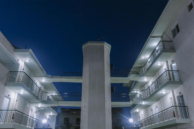 Aparthotel Xenion Ioannina Exterior foto